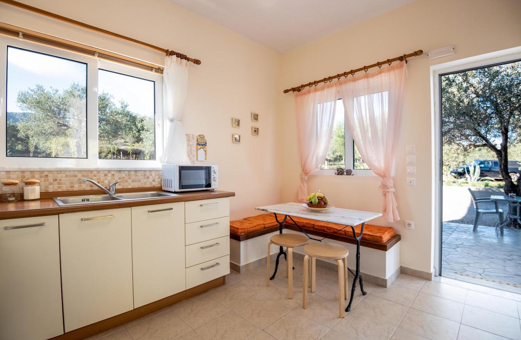 Vakantiehuis Evgenias Olive House *