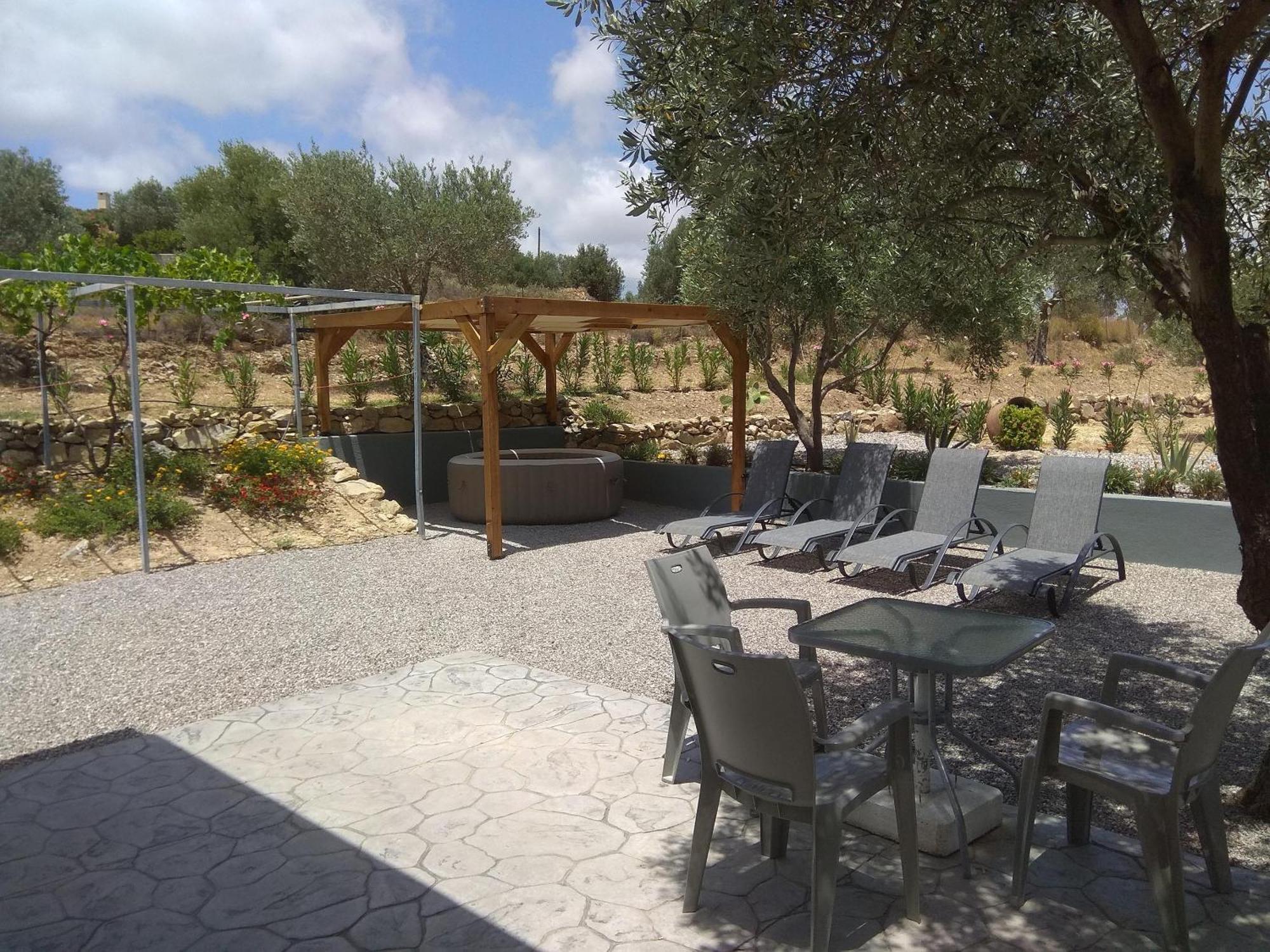 Prázdninový dům Evgenias Olive House